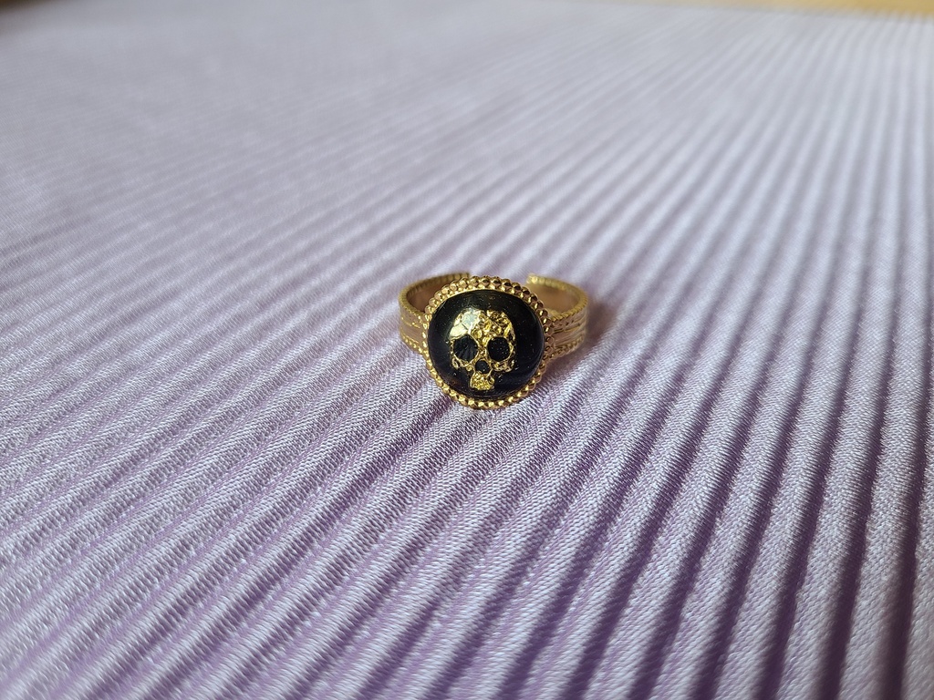 Bague Crâne doré