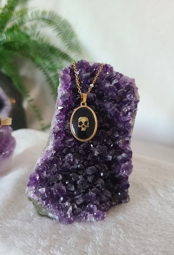 Collier crâne doré 